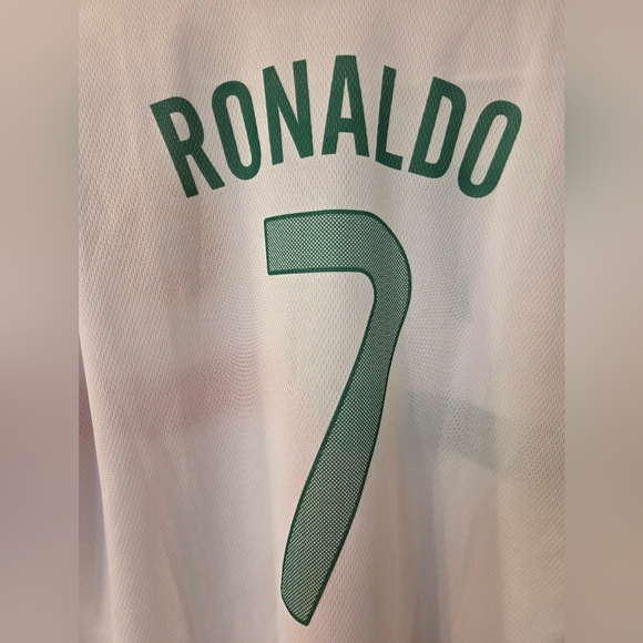 Portugal Cristiano Ronaldo Soccer Jersey - Picture 5 of 6